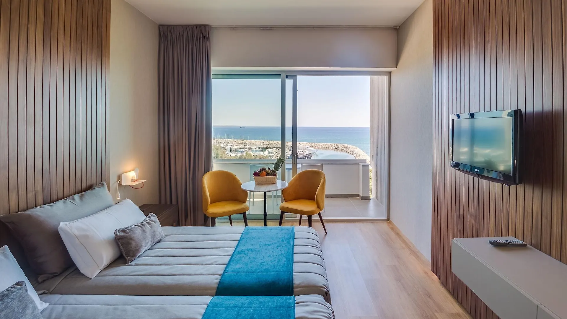 Sun Hall Hotel Larnaca
