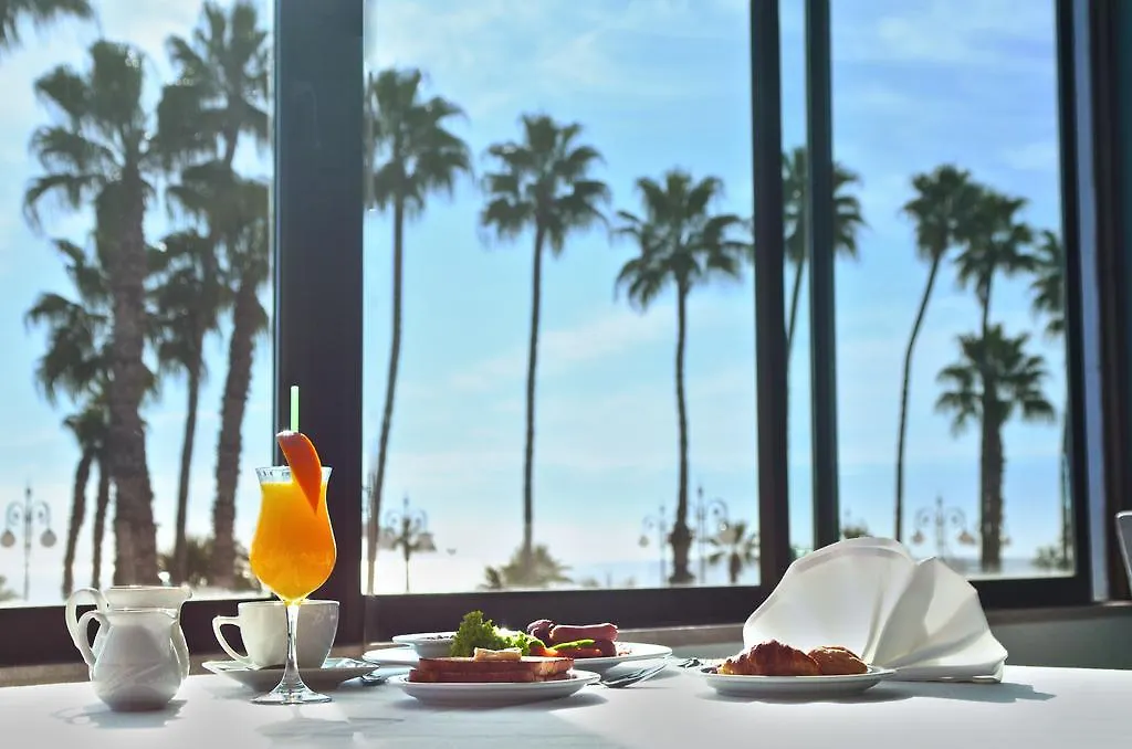 Sun Hall Hotel Larnaca