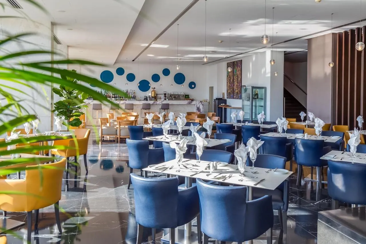 Sun Hall Hotel Larnaca
